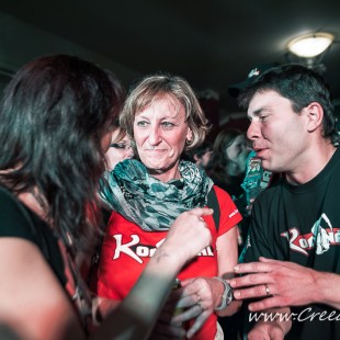 056 Komun&aacute;l v Rock Pubu